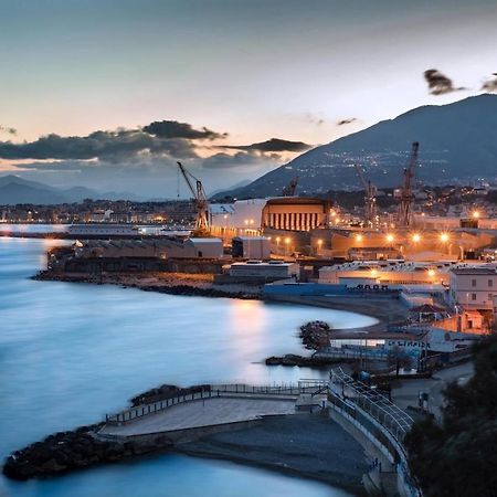 Margherita Queen Home Castellammare di Stabia Exterior foto